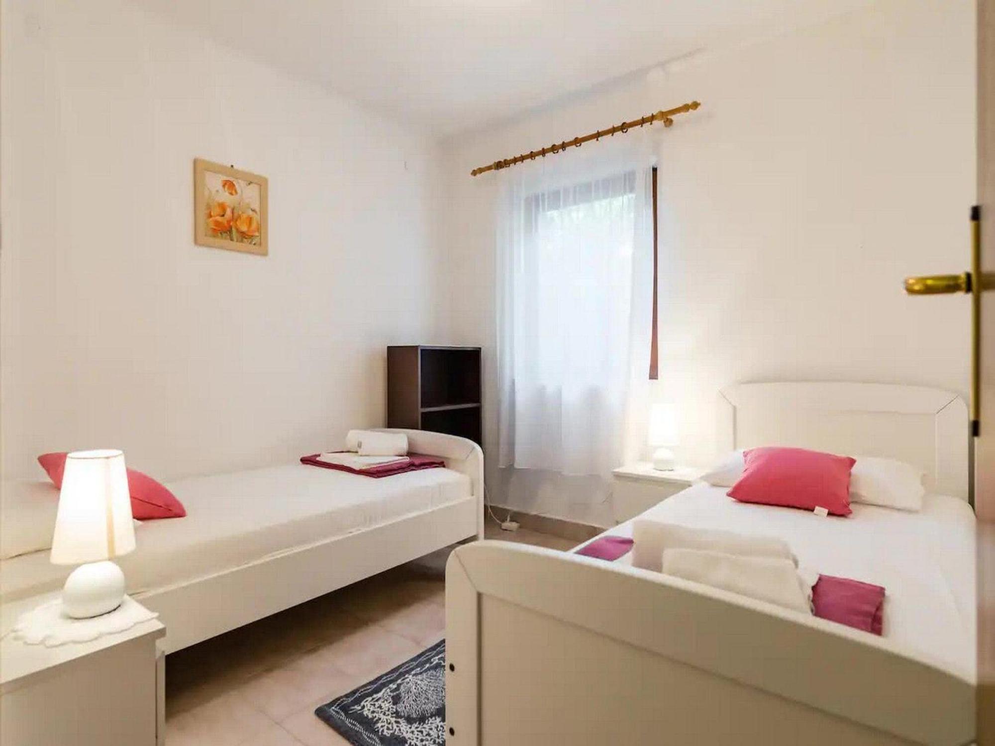 Pelegrin - Two Bedroom With Garden View * Zavala