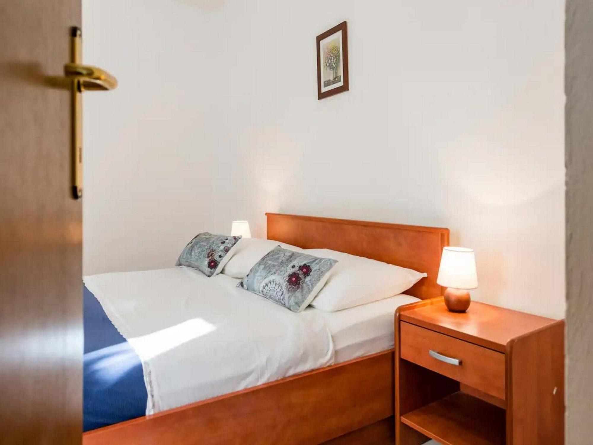 Appartamento Pelegrin - Two Bedroom With Garden View *